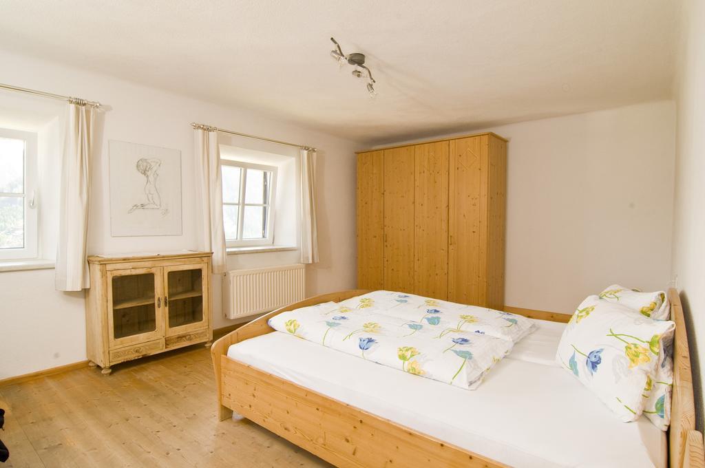 Ferienwohnung Weberstube Weberhaus Zollhaus Zollstöckl Obertilliach Zimmer foto
